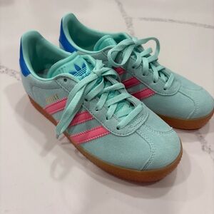 Adidas Gazelle Sneakers